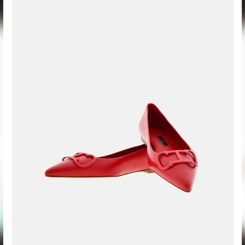 Carolina Herrera initials insignia leather point-toe flats